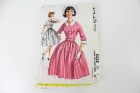 1960s Womens Dress Sewing Pattern McCalls 6225, Bust 33 Complete