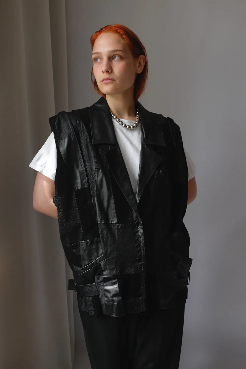 BLACK LEATHER VINTAGE OVERSIZE VEST