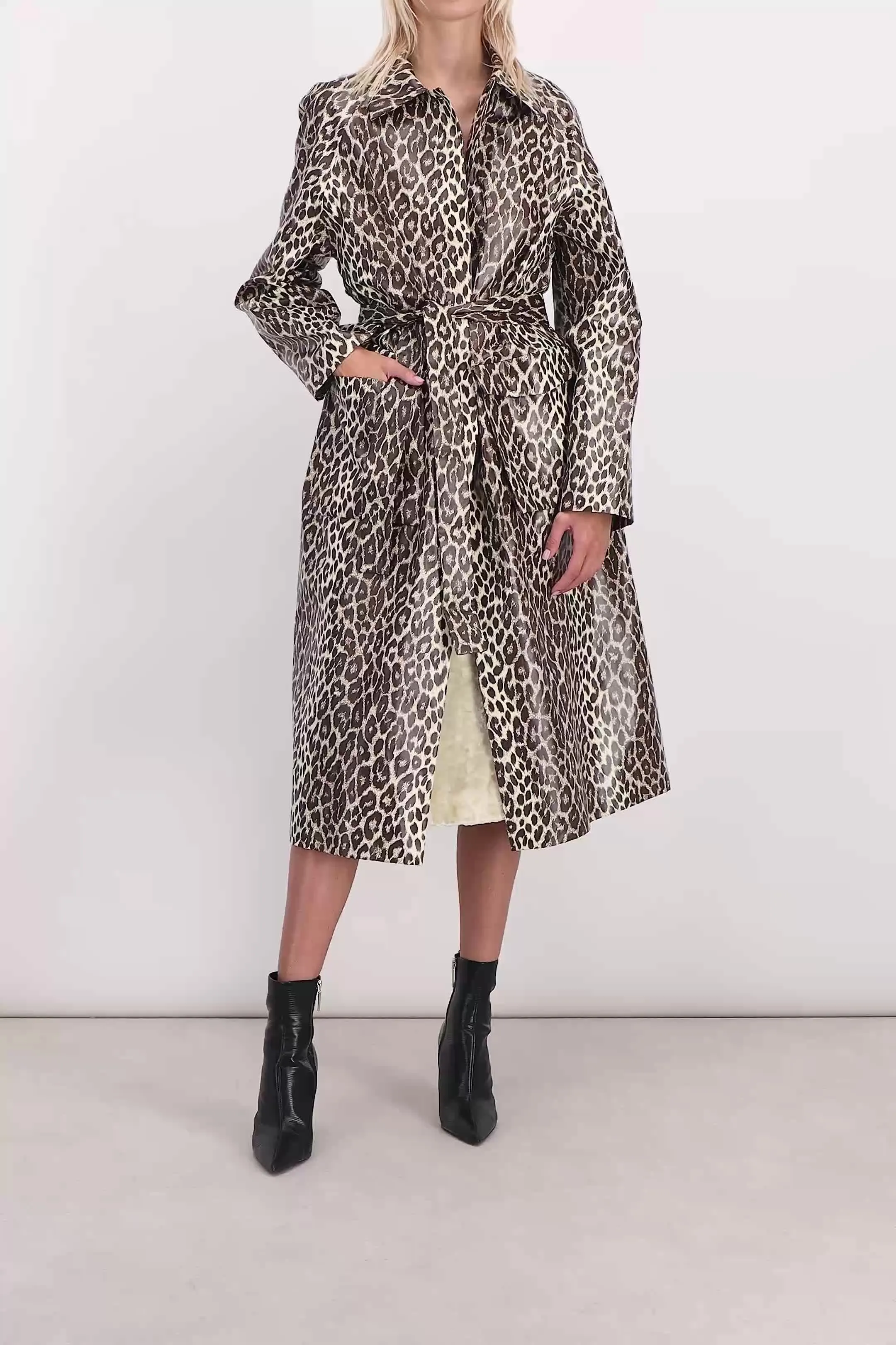 Printed leopard sporty coat